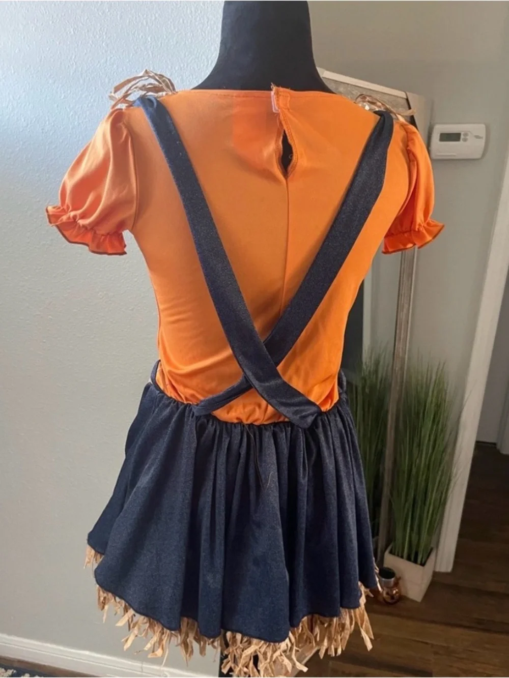 Fun World Scarecrow Costume Girl’s Large 10-12 Orange Patchwork Halloween